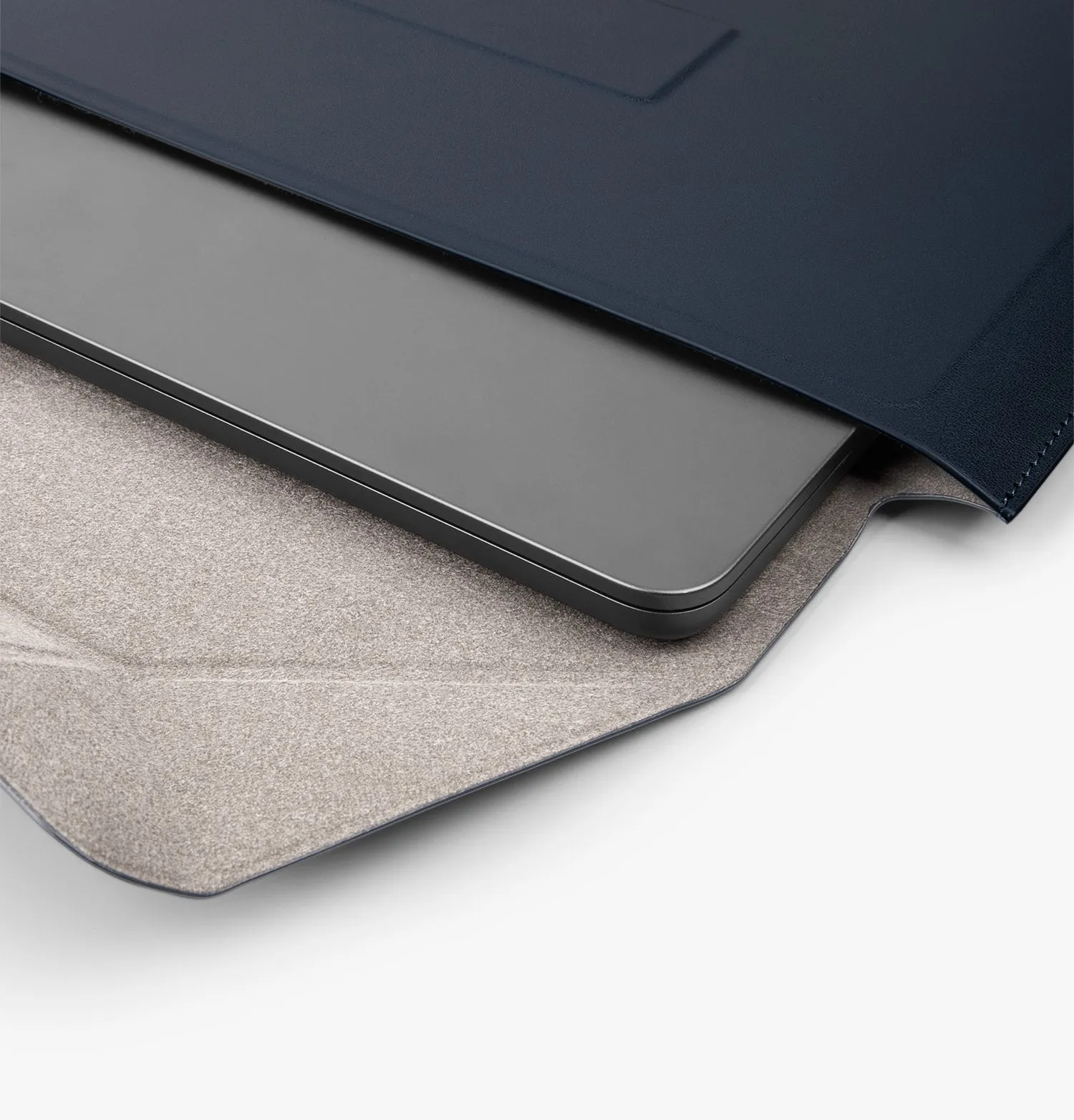 Чехол-конверт UNIQ Oslo Foldable Stand Leather для ноутбуков до 14", желтый (Mustard)photo4