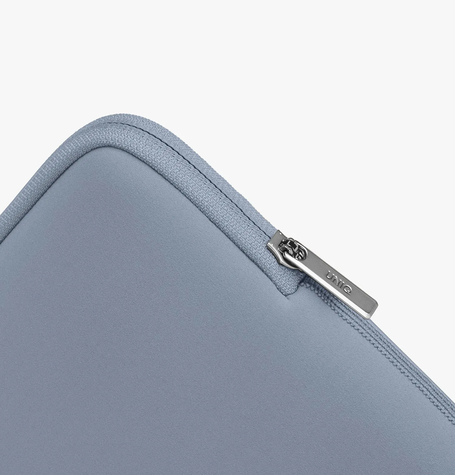 Чехол-конверт UNIQ Cyprus Smooth Neoprene Water-Resistant для ноутбуков до 14", синий (Abyss Blue)photo6
