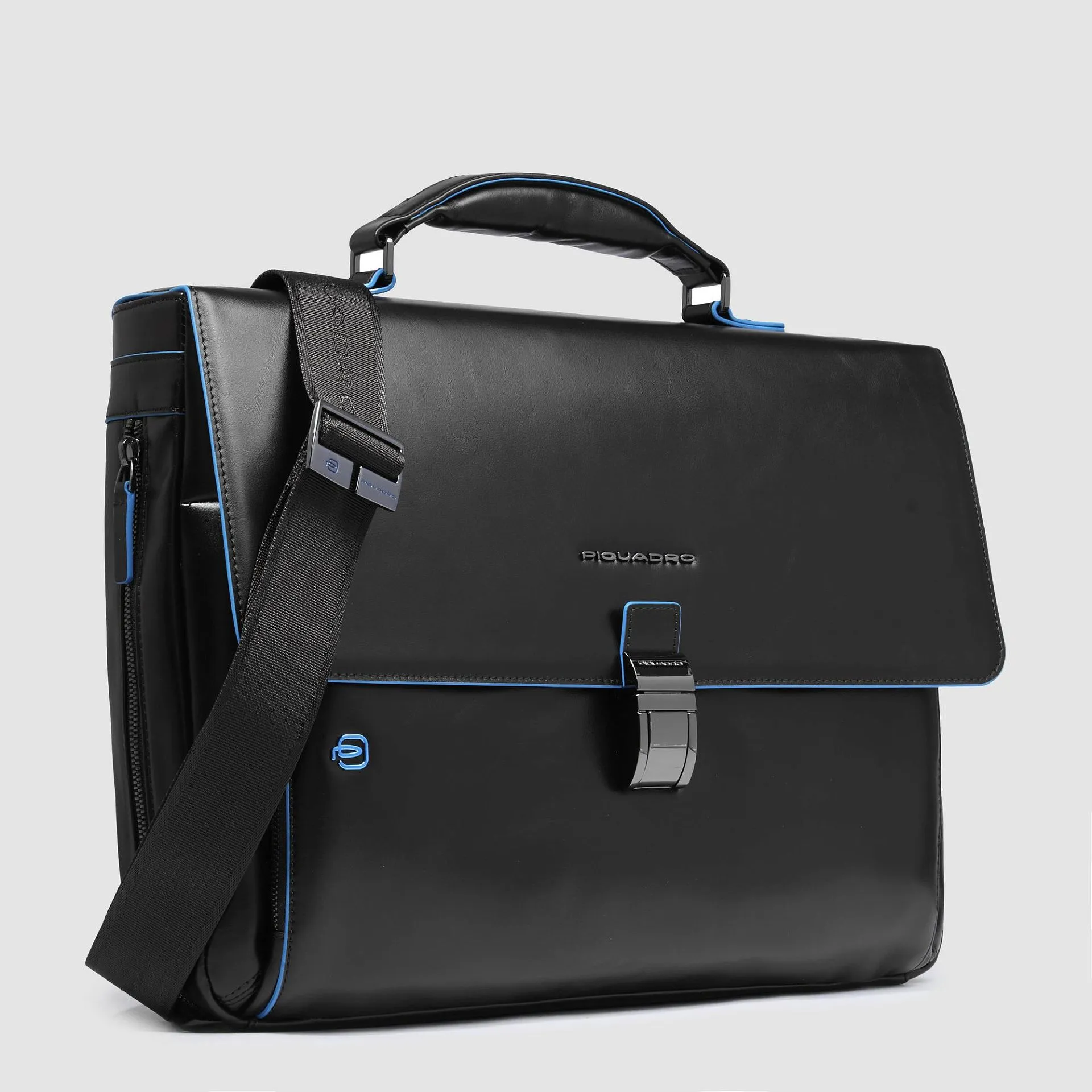 Кожаный портфель с расширением объёма для ноутбука 15" Piquadro CA3111B2/N, чёрныйphoto1