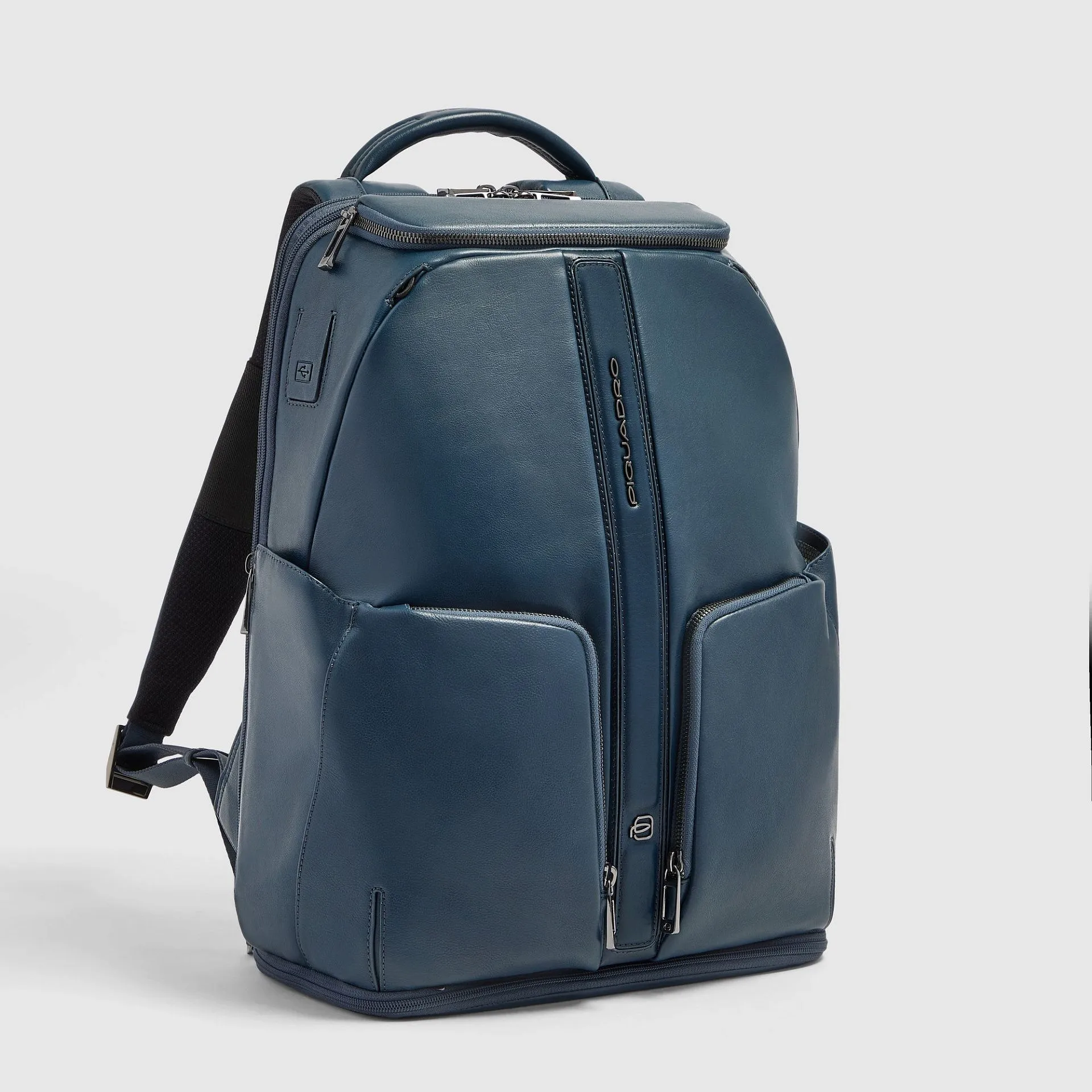 Кожаный рюкзак для ноутбука 15,6" с расширяемым объёмом Piquadro CA7181W143/BLU, синийphoto1