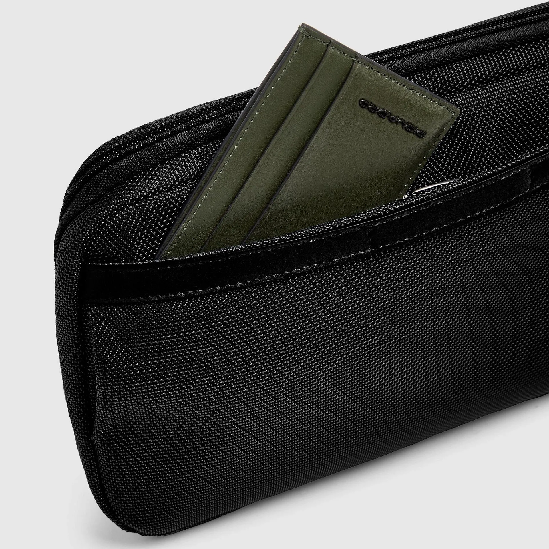 Поясная сумка мужская с RFID-защитой и карманом для очков Piquadro CA7409PQ6/N, чёрныйphoto8