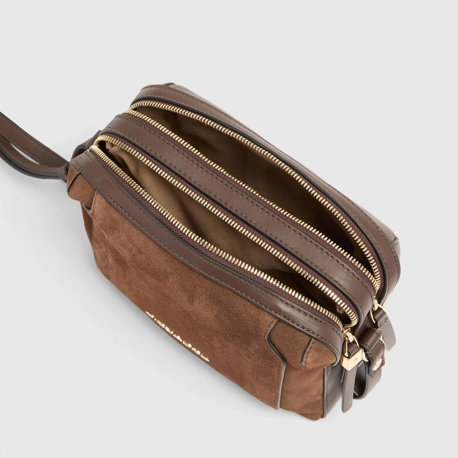 Женская кожаная сумка кросс-боди camera case Piquadro BD4870W92/MS, коричневый - noce scuro scamosciatophoto3