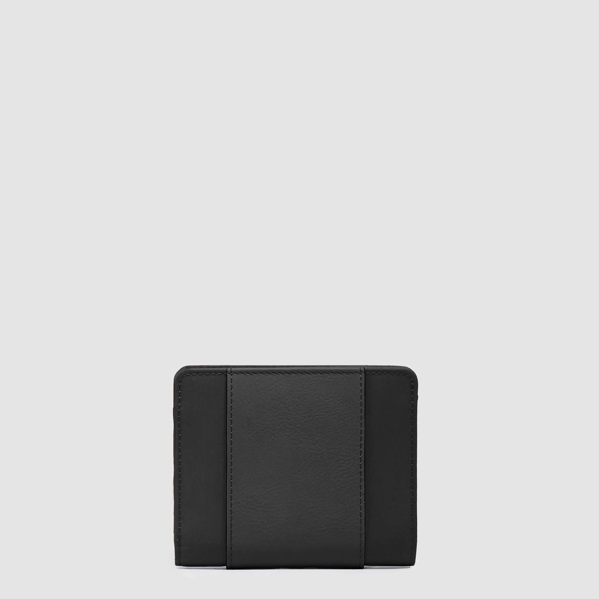 Женский кошелёк Lyra на 4 карты с RFID-защитой Piquadro PD6660W92TR/N, чёрныйphoto2