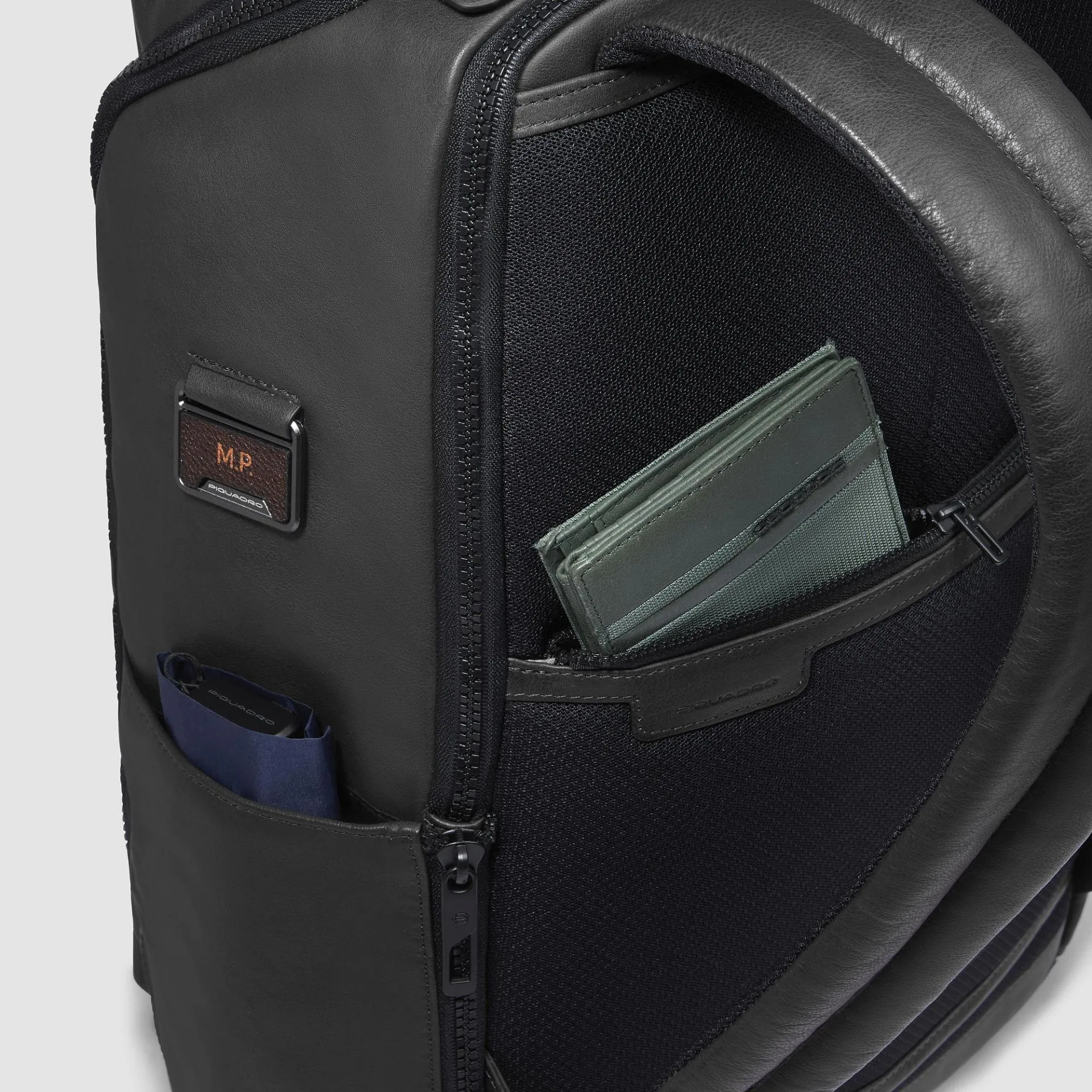 Кожаный рюкзак для ноутбука 15,6" Harper Piquadro CA6645AP/N, чёрныйphoto3