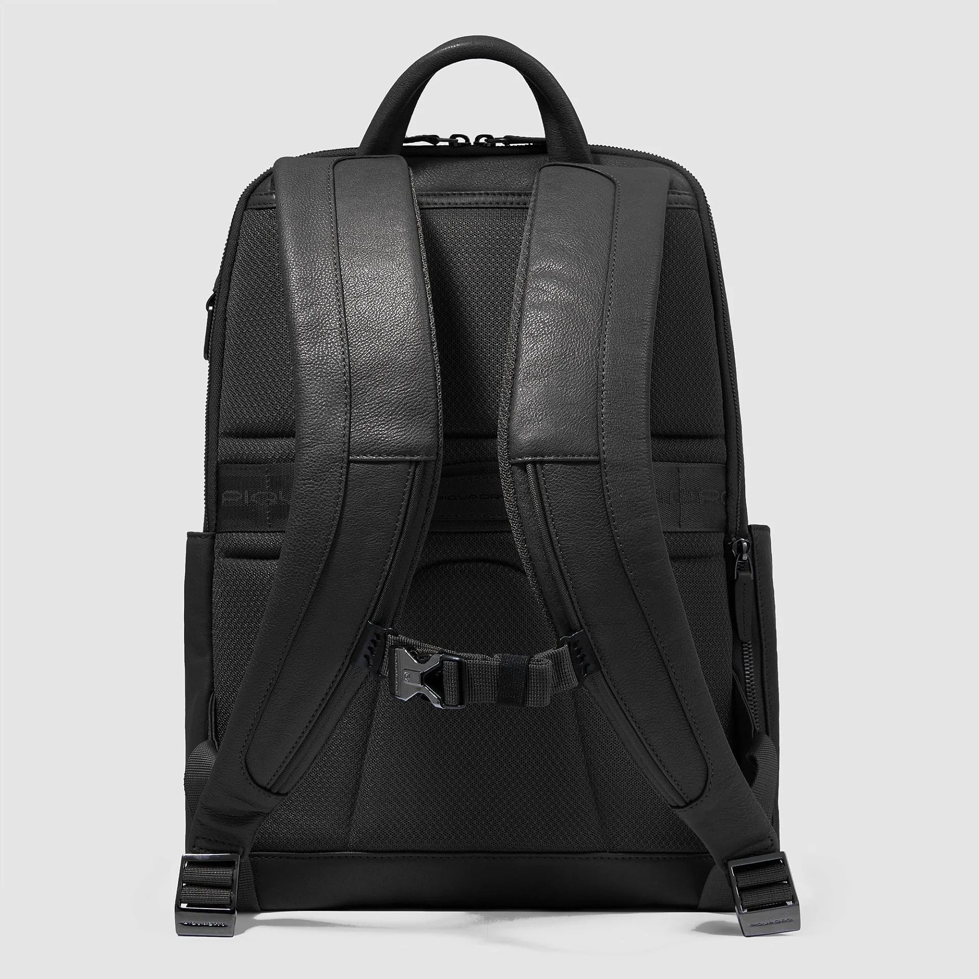 Кожаный рюкзак для ноутбука 14" с противокражным тросом Piquadro CA6501B3/N, чёрныйphoto2