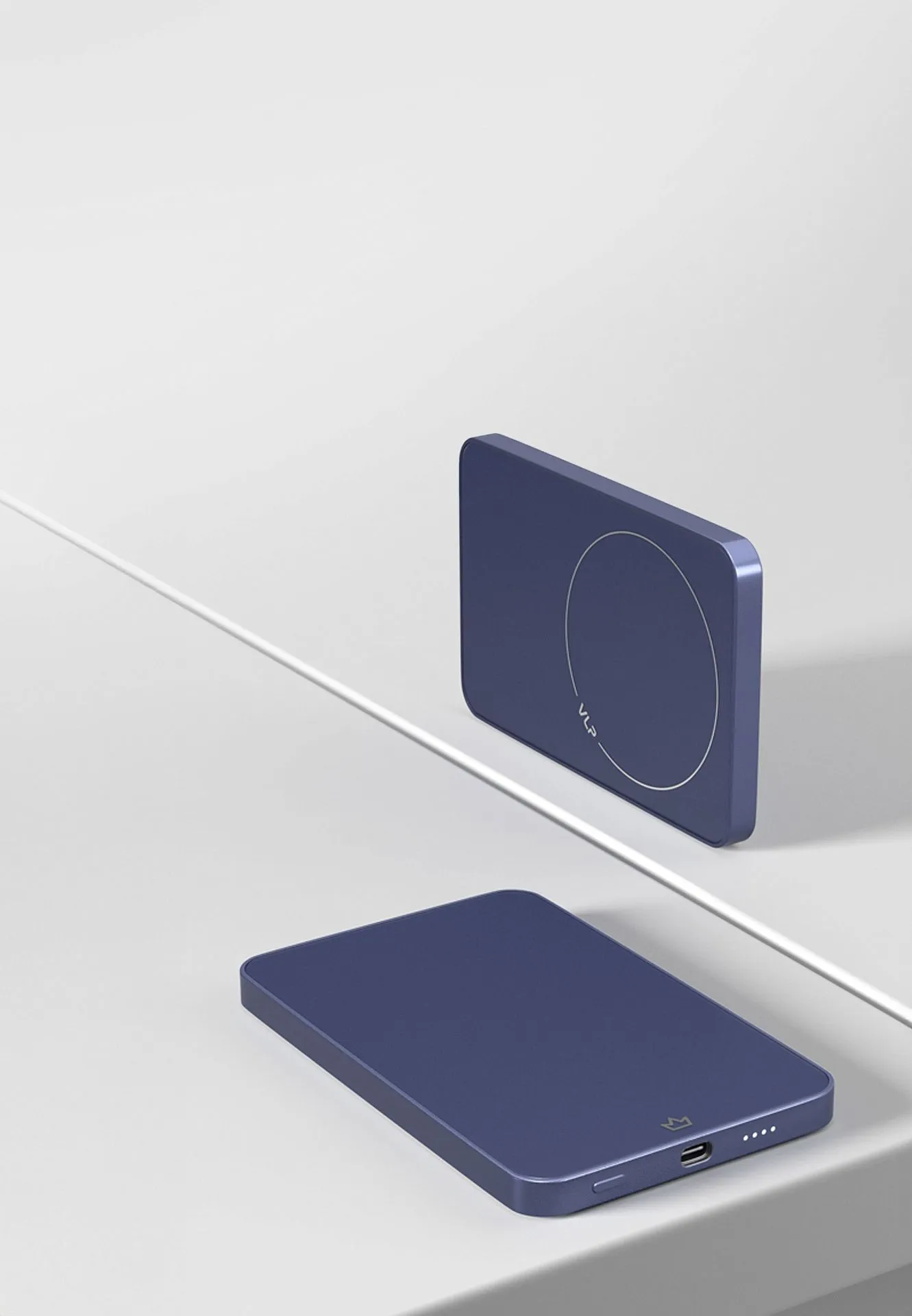 Аккумулятор внешний VLP Diamond Energy MagSafe, Qi2, 5000 mAh, 3A, USB-C, темно-синийphoto3