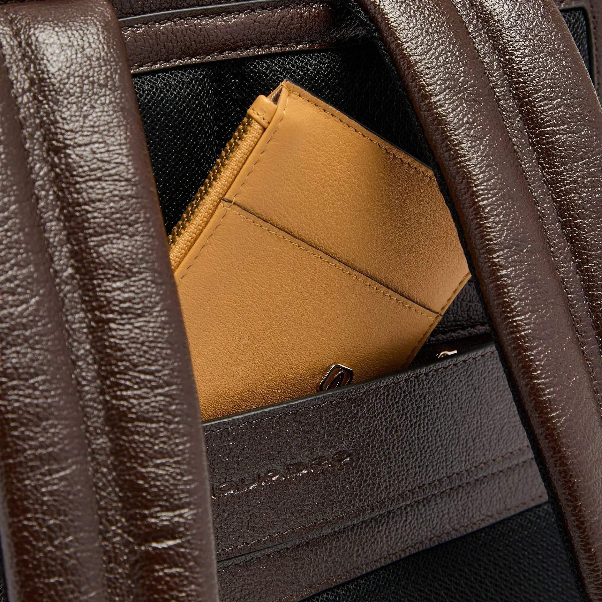 Женский рюкзак для ноутбука 15,6" из кожи Piquadro CA6839W140BM/M, коричневыйphoto7