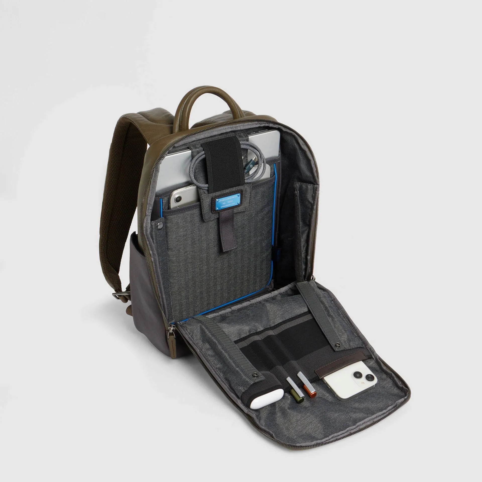 Кожаный рюкзак для ноутбука 13,3" с RFID-защитой Piquadro CA7167B3/VETM, зелёныйphoto3