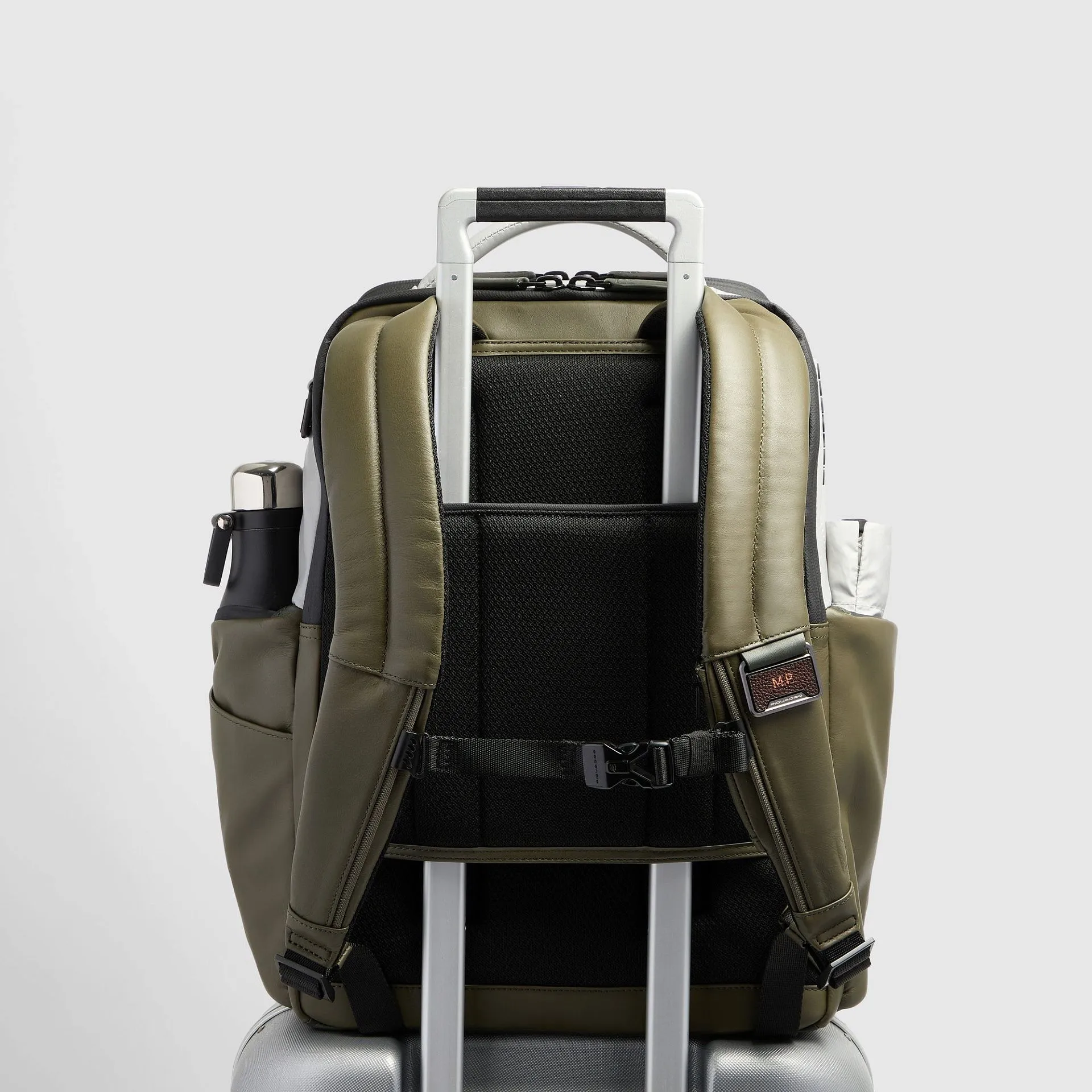 Дорожный кожаный рюкзак для ноутбука 15,6" Piquadro CA7165UB00/VEGR, зелёныйphoto2