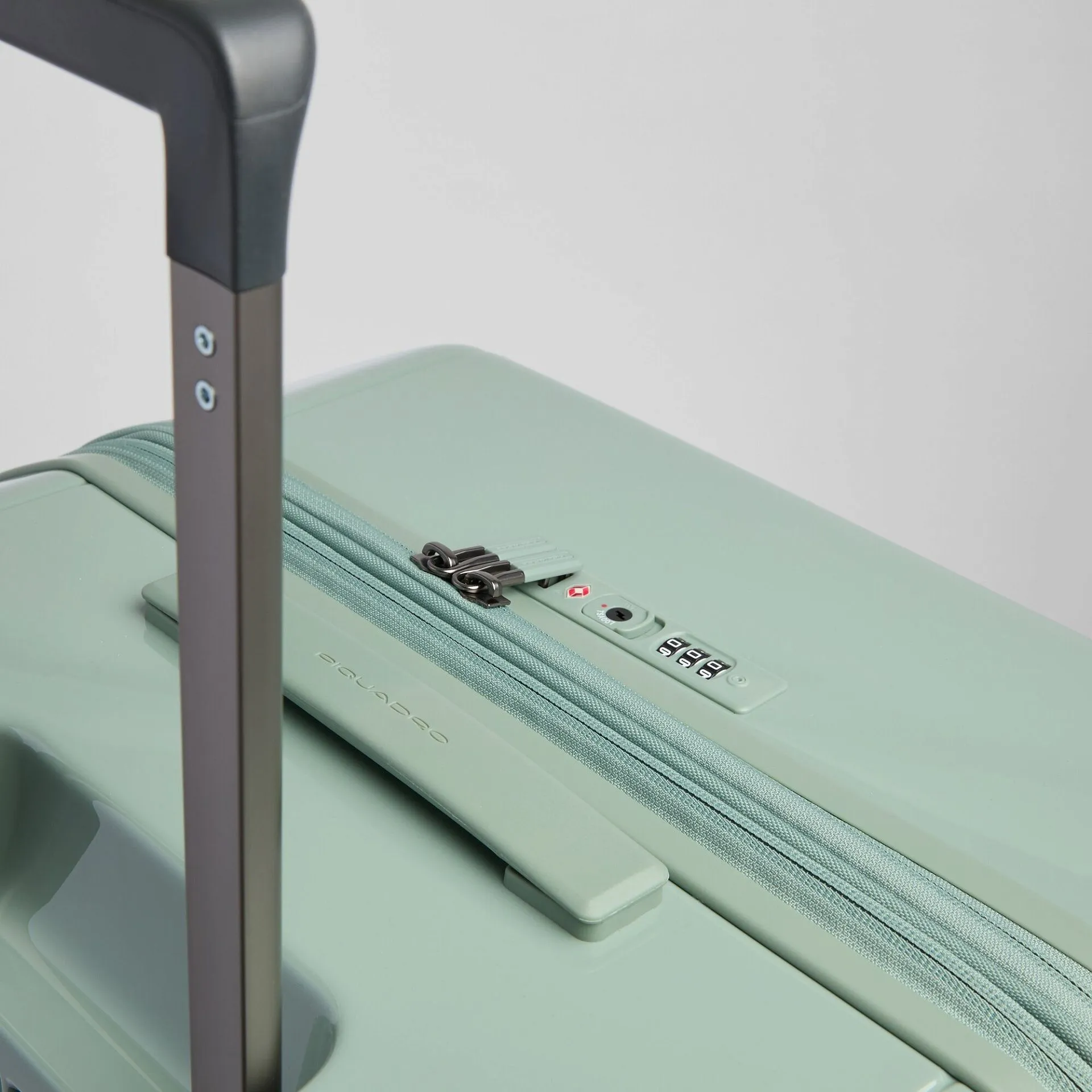 Большой жёсткий чемодан на 4 колёсах с расширением Piquadro BV6394PQL/VE, веронезе зеленыйphoto5