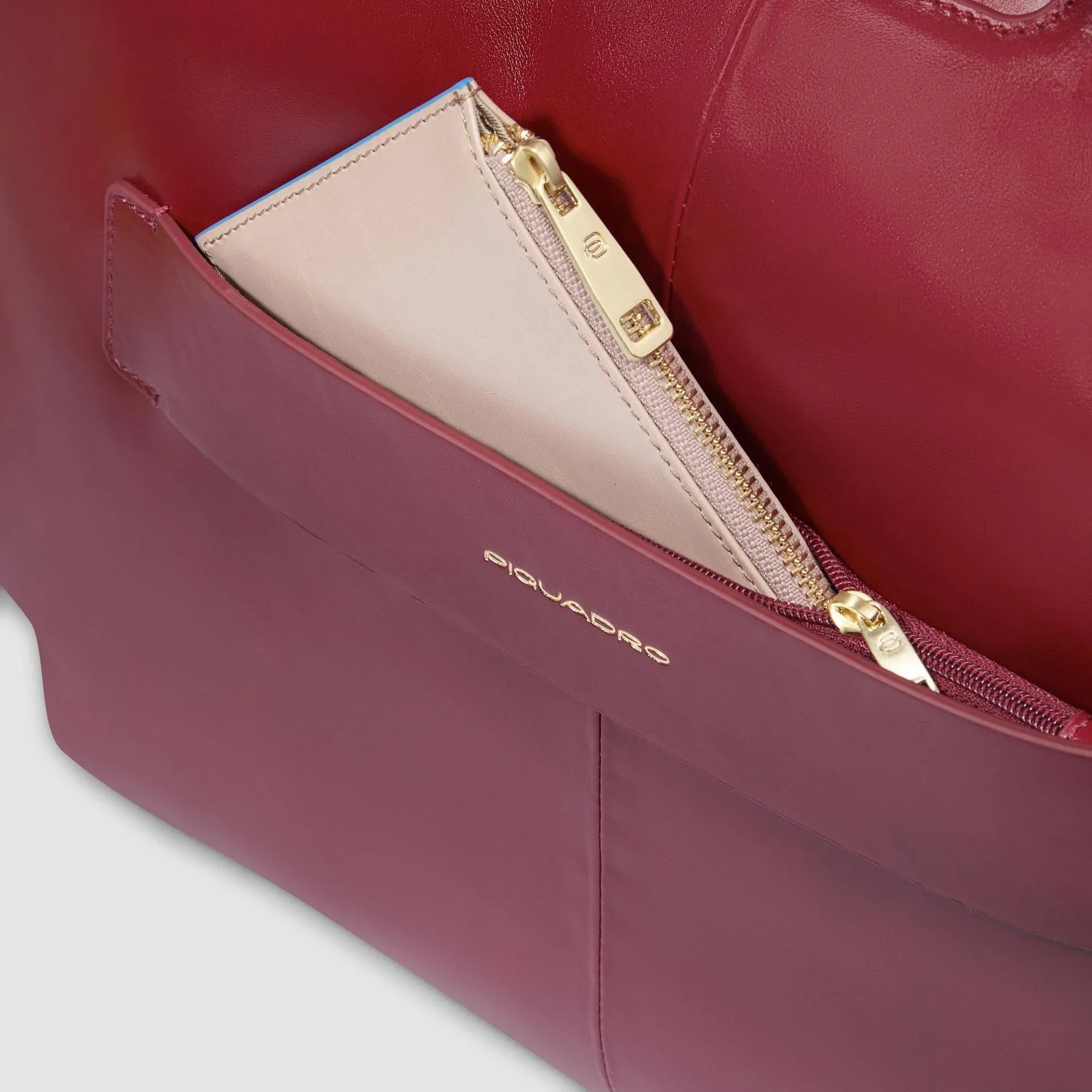 Женская кожаная сумка-тоут для ноутбука 15,6" Piquadro BD6680B2/R, красныйphoto3