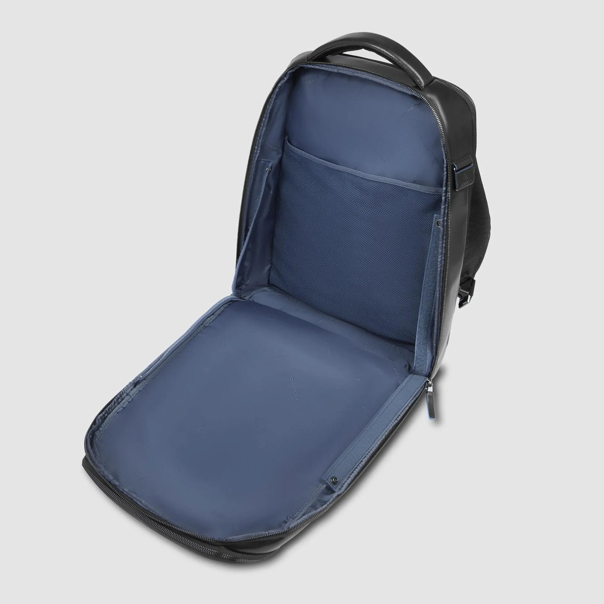 Кожаный рюкзак для ноутбука 15,6" с RFID-защитой Piquadro CA6817B2/N, чёрныйphoto6