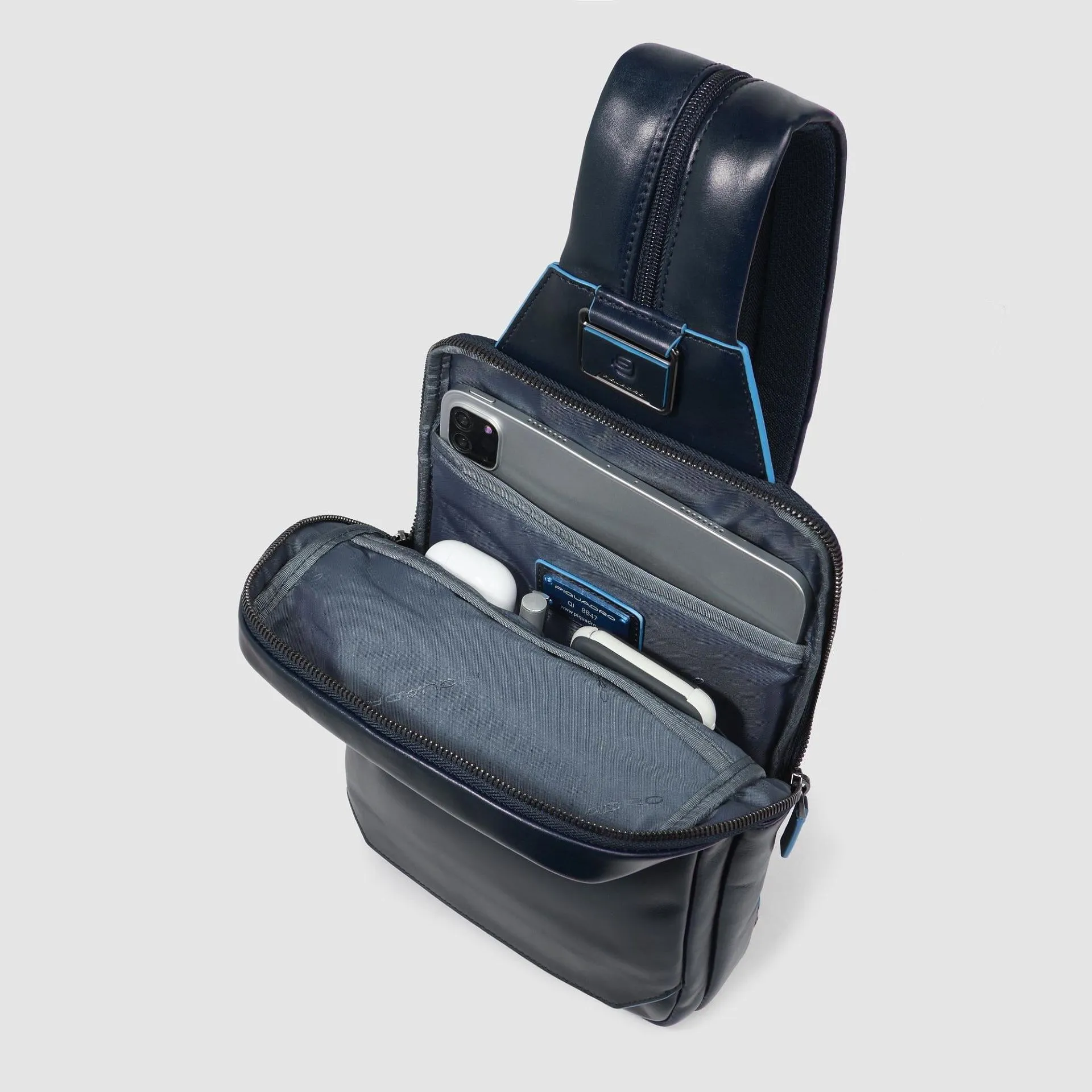 Кожаная сумка-рюкзак через плечо с RFID-защитой Piquadro CA6589B2/BLU2, синийphoto4