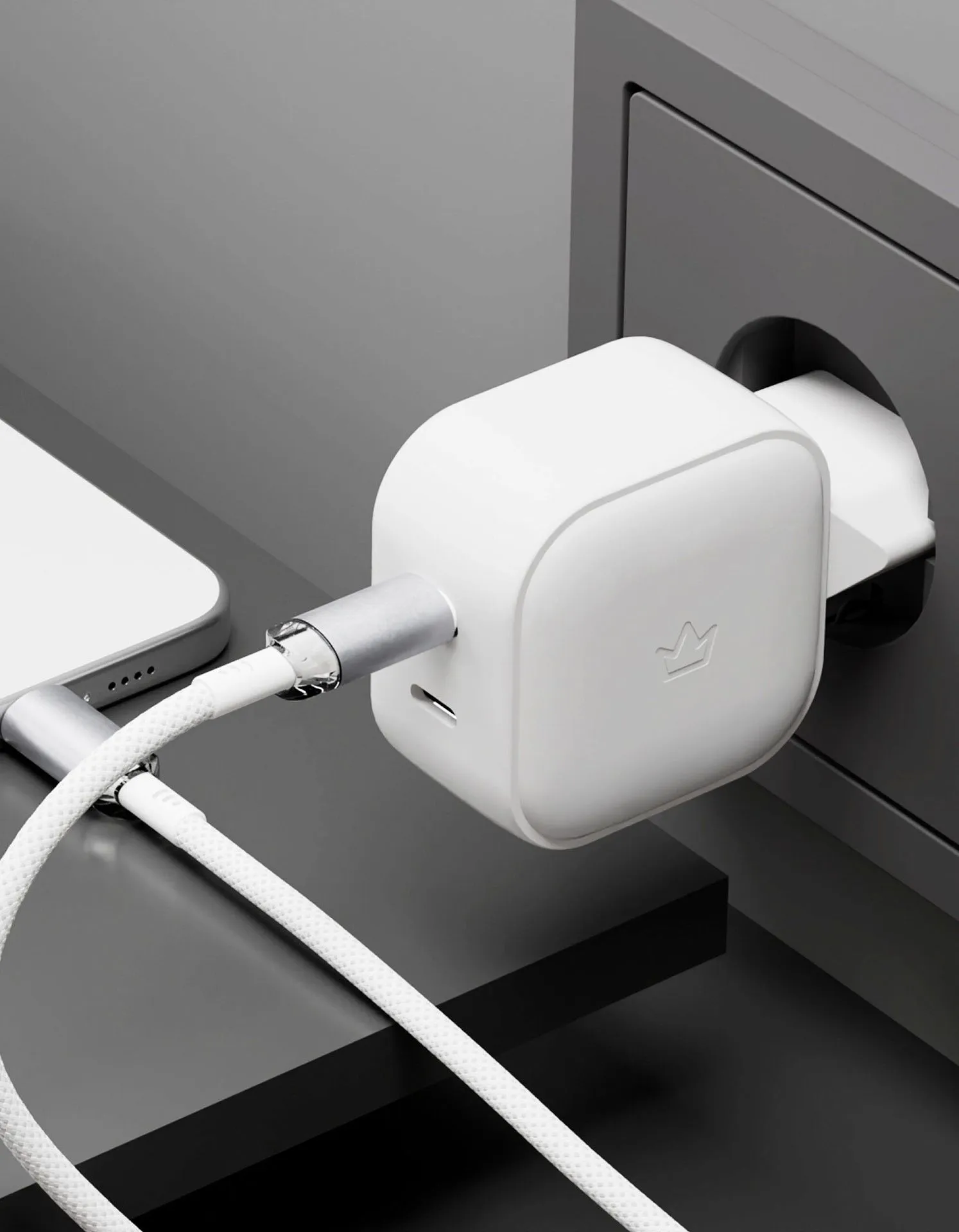 Сетевое зарядное устройство VLP G-Charge 45Вт USB-C+USB-C, PD, QC, белыйphoto1