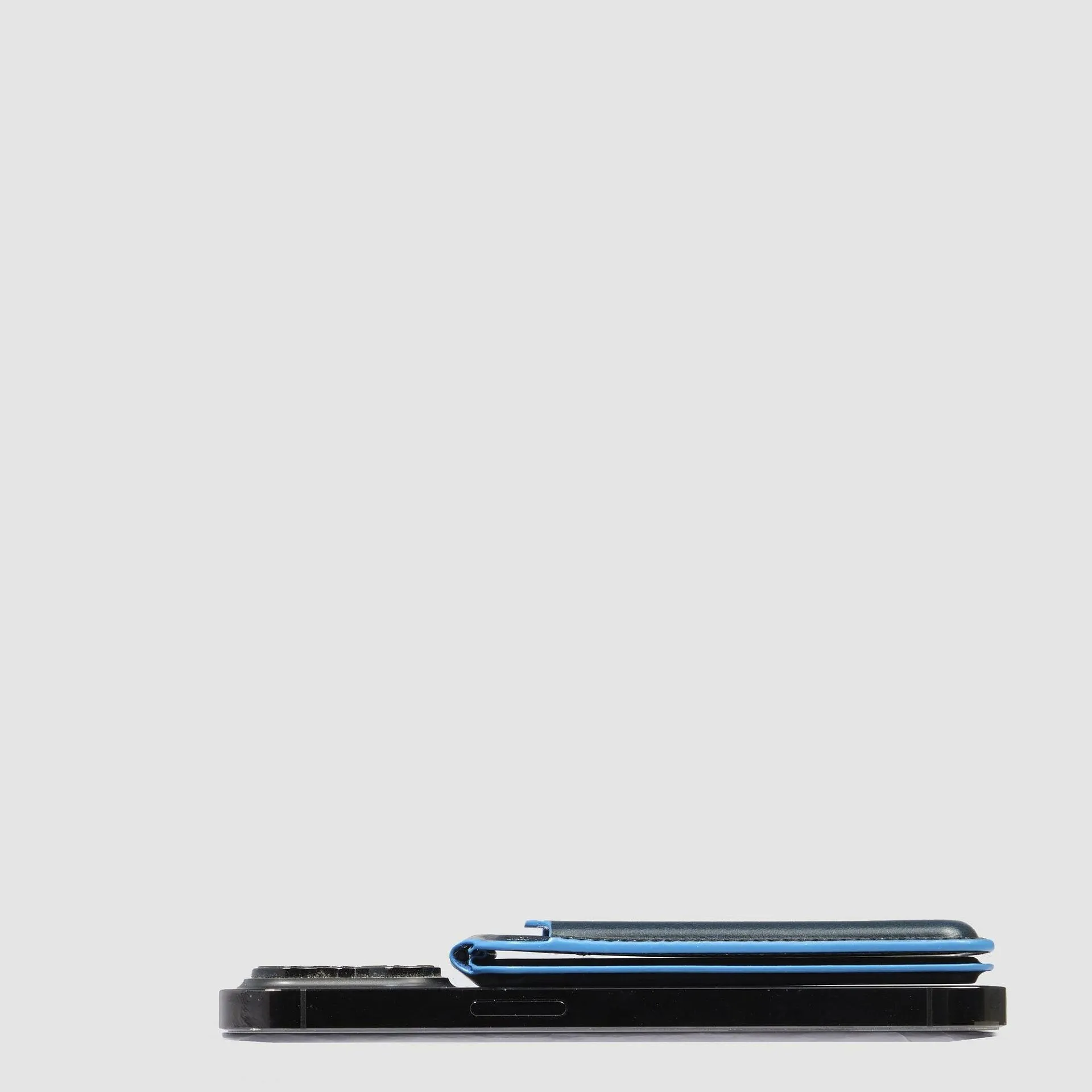 Кожаный картхолдер MagSafe с трекером Find My Piquadro AC6717B2/BLU2, синийphoto4