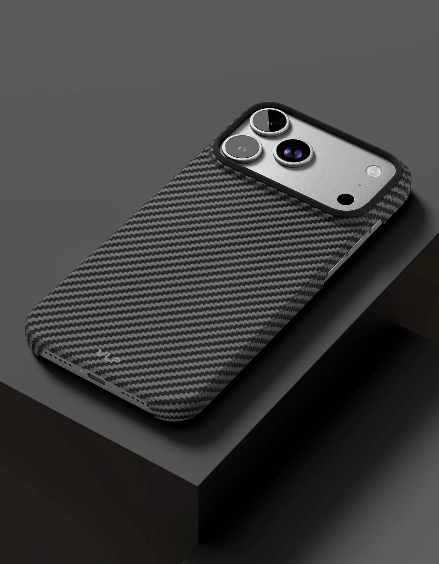 Чехол защитный VLP Kevlar Case с MagSafe для iPhone 17 Pro Max, черныйphoto1