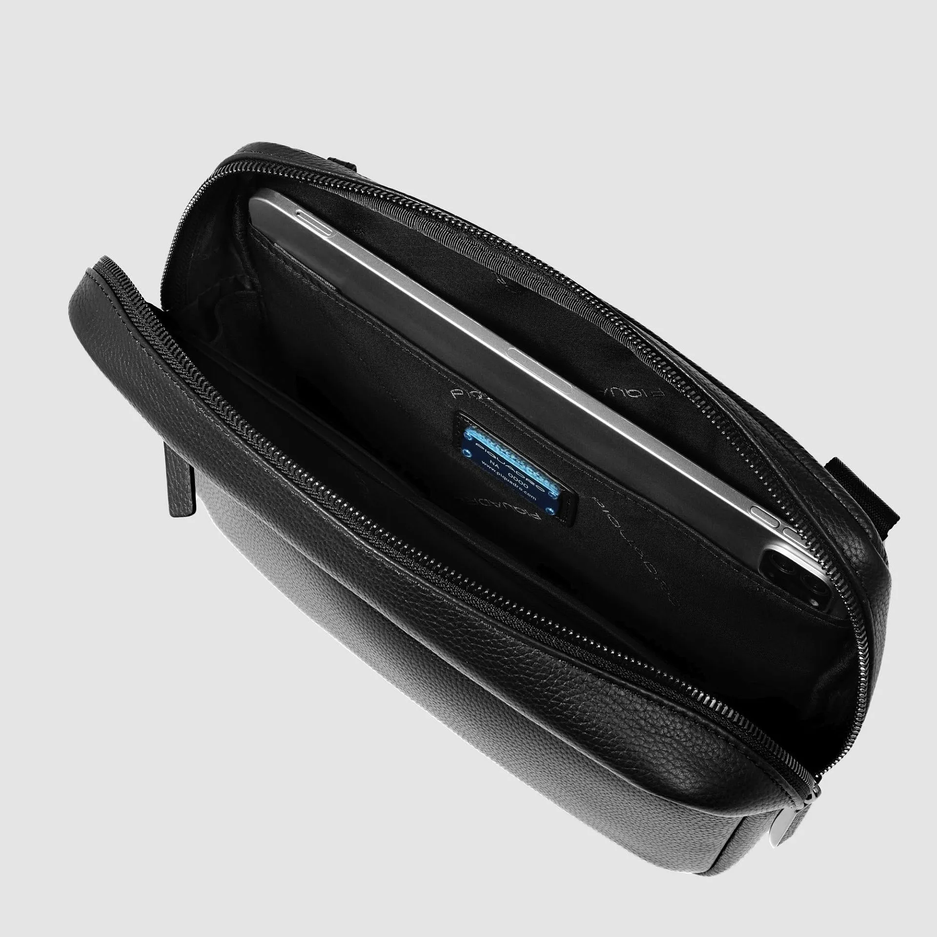 Кожаная сумка через плечо для iPad 11" с RFID-защитой Piquadro CA6762MOS/N, чёрныйphoto3