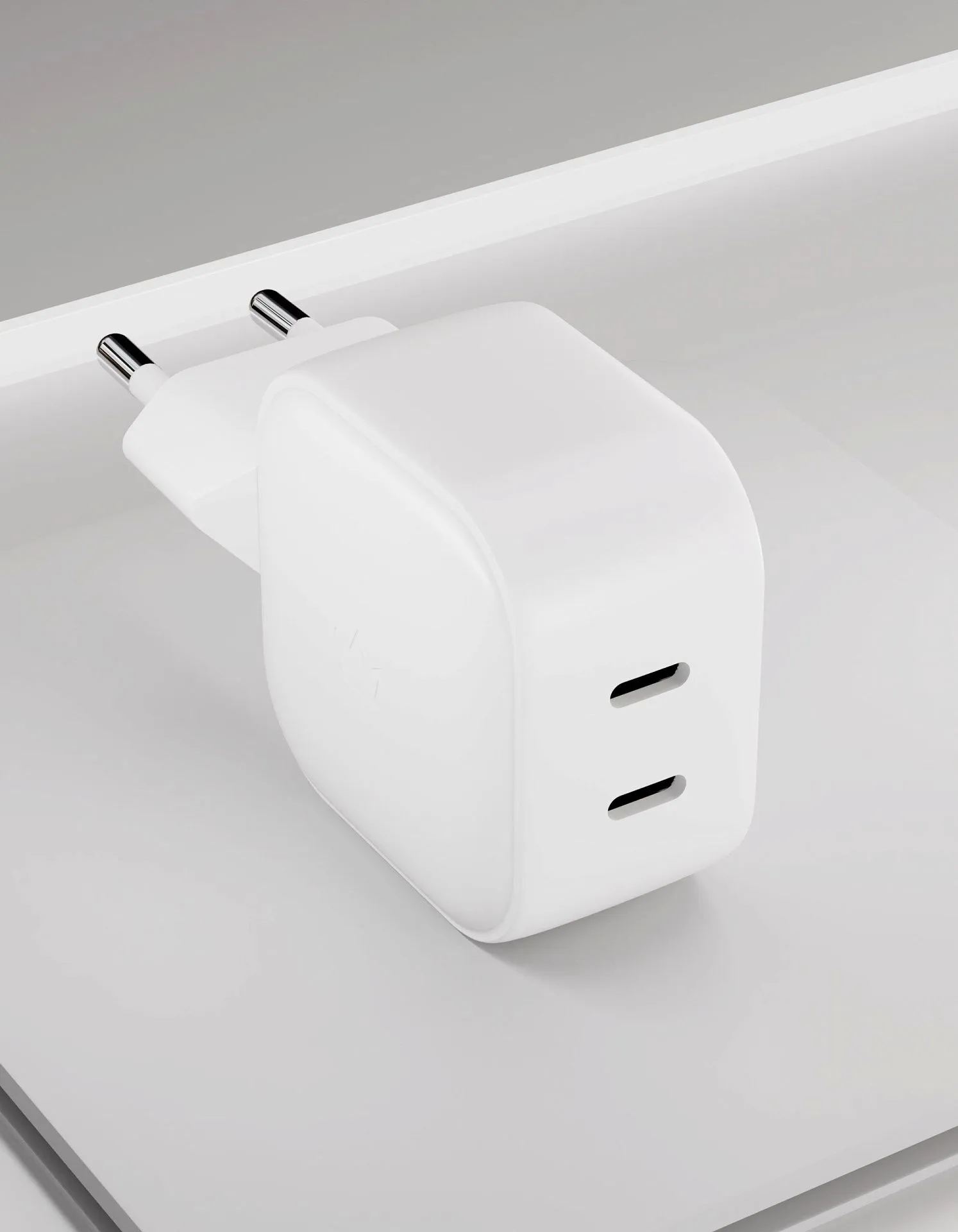 Сетевое зарядное устройство VLP G-Charge 45Вт USB-C+USB-C, PD, QC, белыйphoto2
