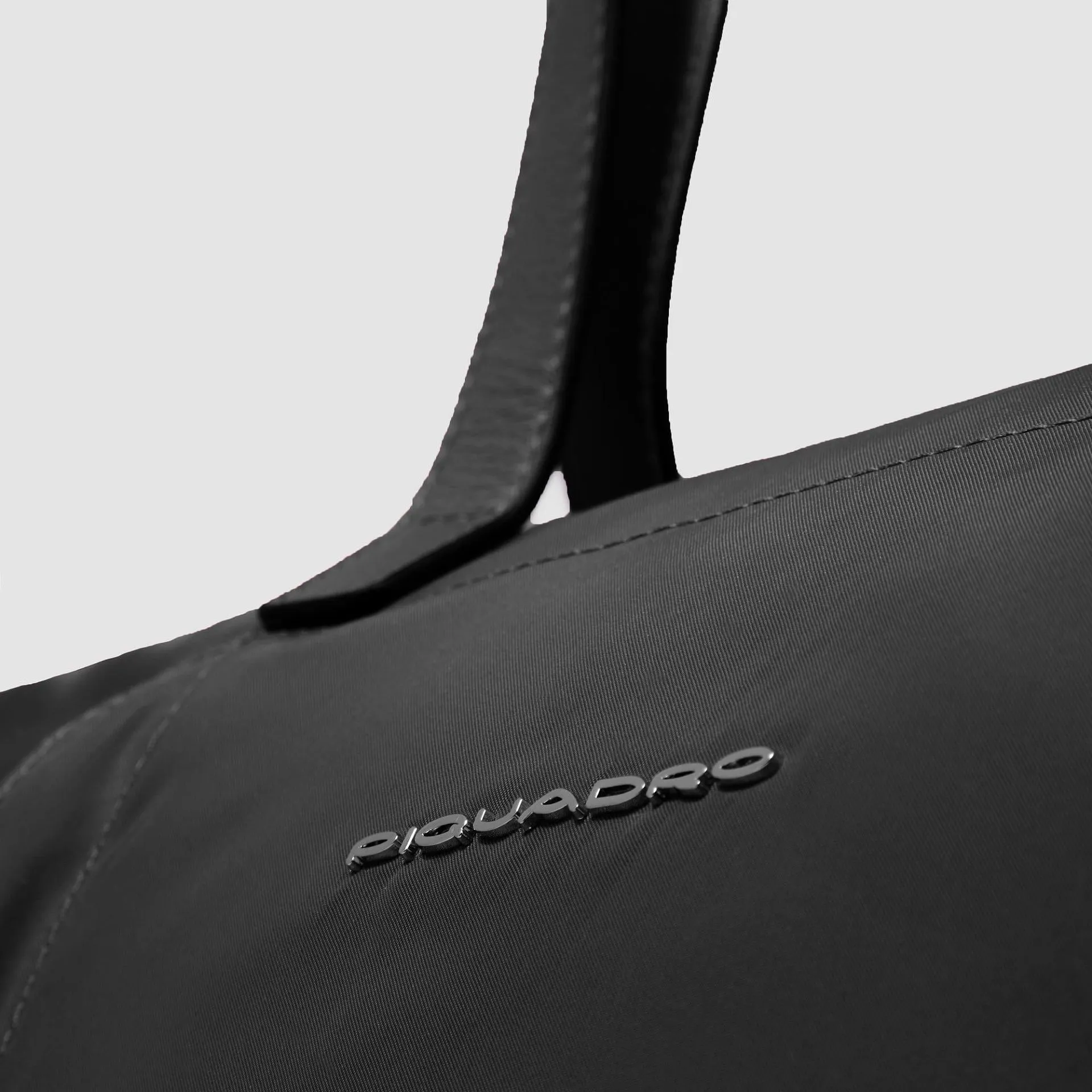 Женская сумка для ноутбука 15,6" из кожи и нейлона Piquadro BD6723W92T/N, чёрныйphoto6