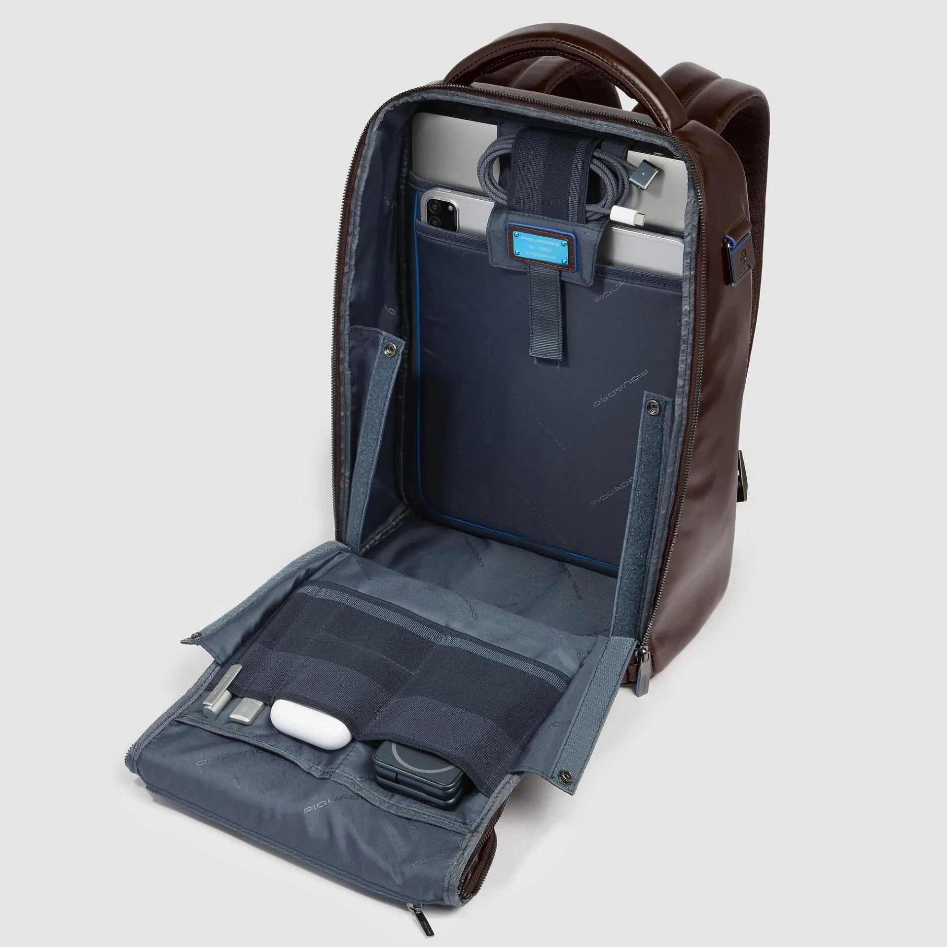 Кожаный рюкзак для ноутбука 14" с защитой RFID Piquadro CA6858B2/MO, коричневыйphoto3