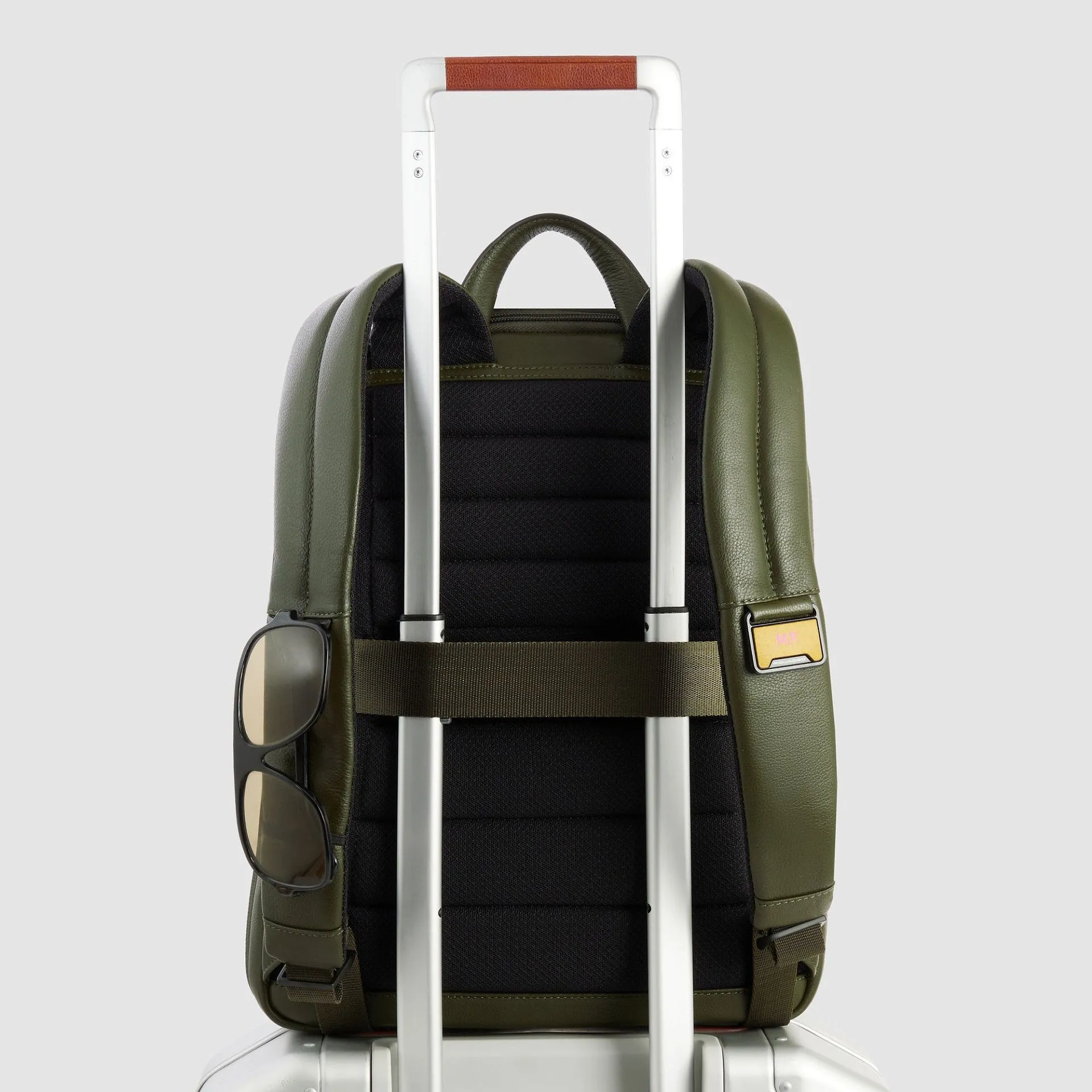 Кожаный расширяемый рюкзак для ноутбука 14" Piquadro CA7054W137/VE2, зелёныйphoto2