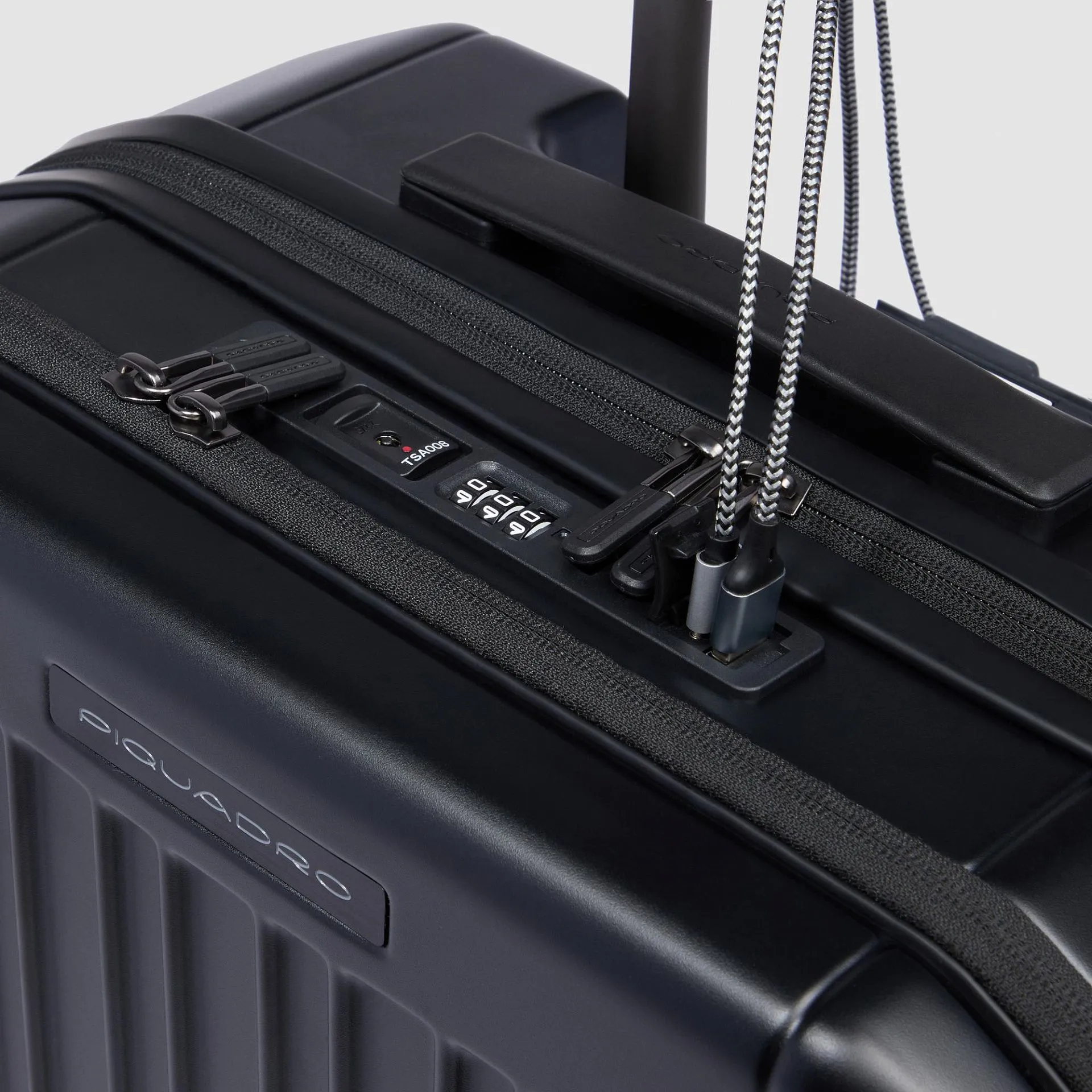 Пилот-кейс на колёсах для ноутбука 15,6" с замком TSA Piquadro BV6552PQL/NO, чёрныйphoto4