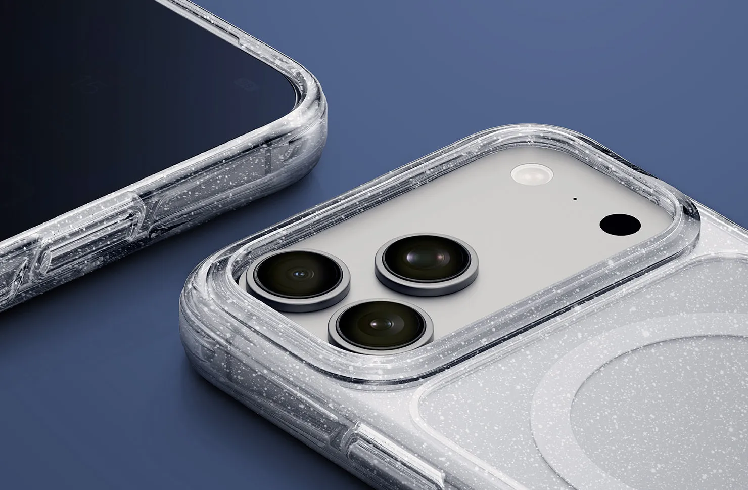 Чехол UNIQ LifePro Xtreme Tinsel для iPhone 17 Pro Max, прозрачный с блестками (Clearglitter)